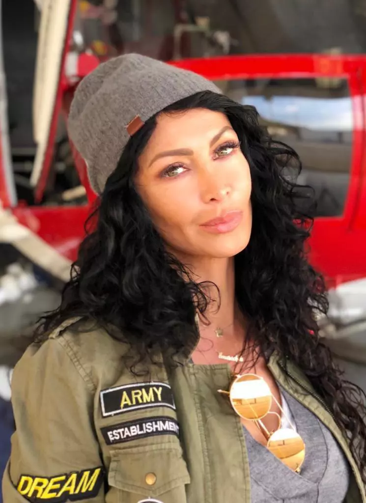 mihaela-radulescu-745x1024-1