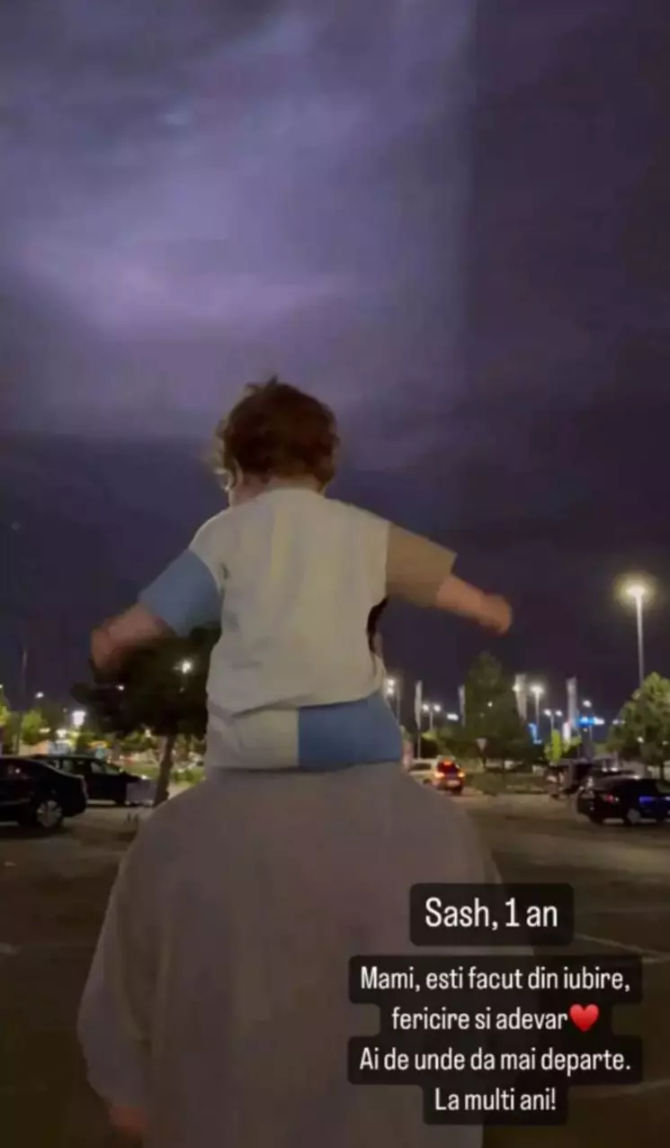 Theo Rose, mesaj pentru fiul ei