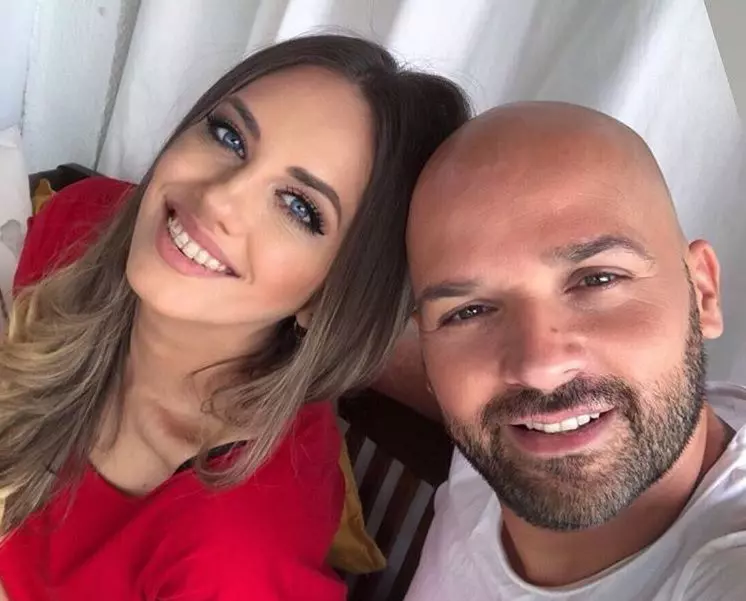 sotia-lui-andrei-stefanescu-mesaj-dur-pentru-fani-dupa-ce-artistul-a-facut-coronavirus_size24