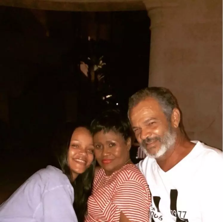 Celebrity Social Media Photos!