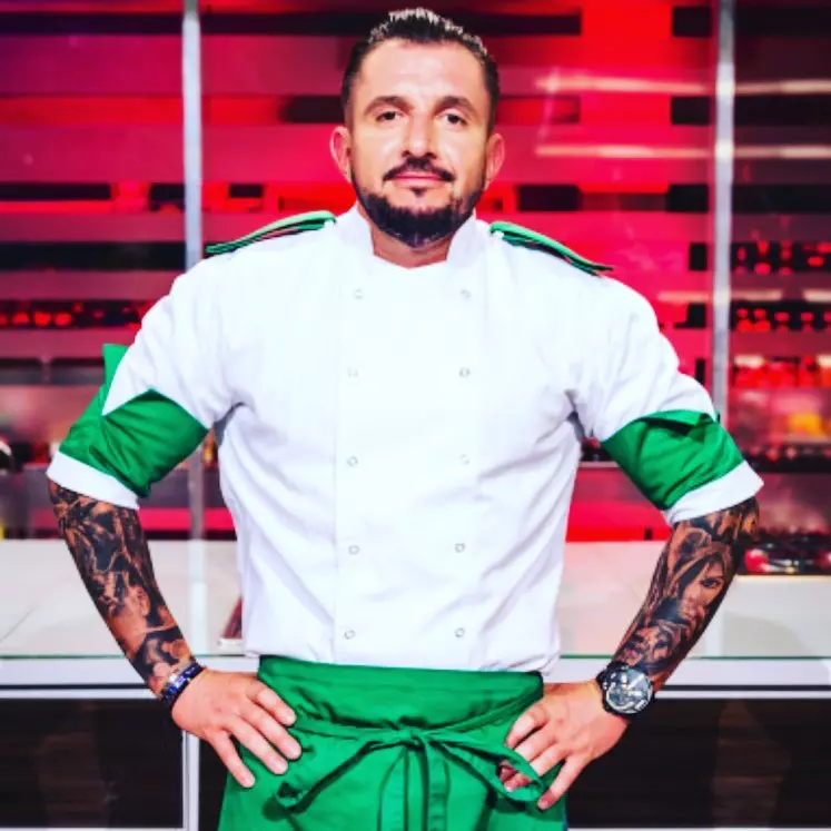 Iulian Olaru de la „Insula de 1 milion”, a fost concurent „Chefi la cutite”  (2)
