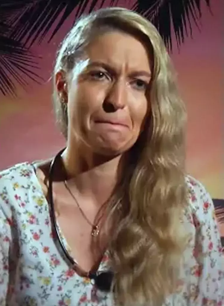 279862555_3078140469112111_4017133078513667065_n-1-749x1024-1