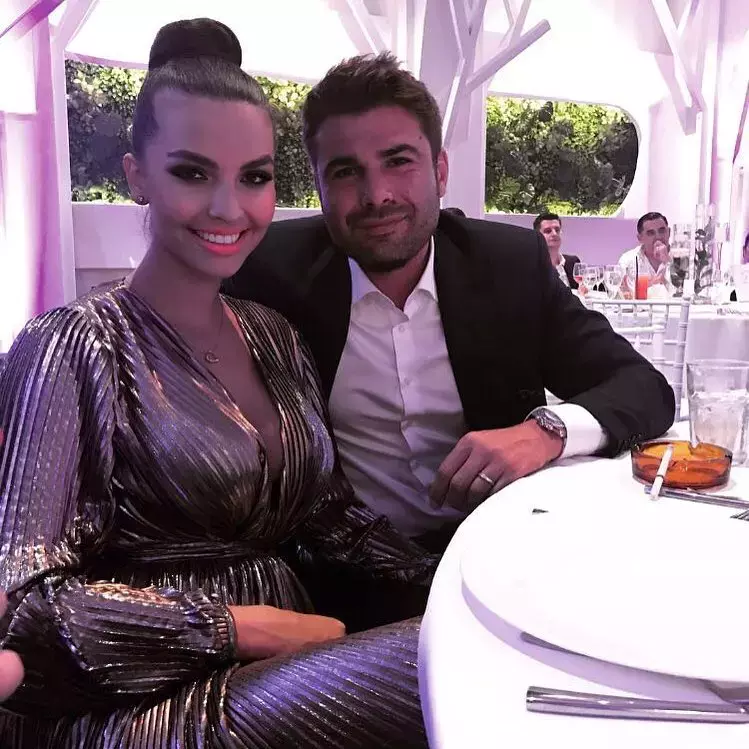 adrian_mutu_sandra_85784900