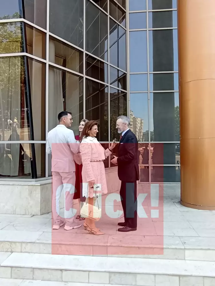 Mihai Albu și Elena Nechifor cununie civila2
