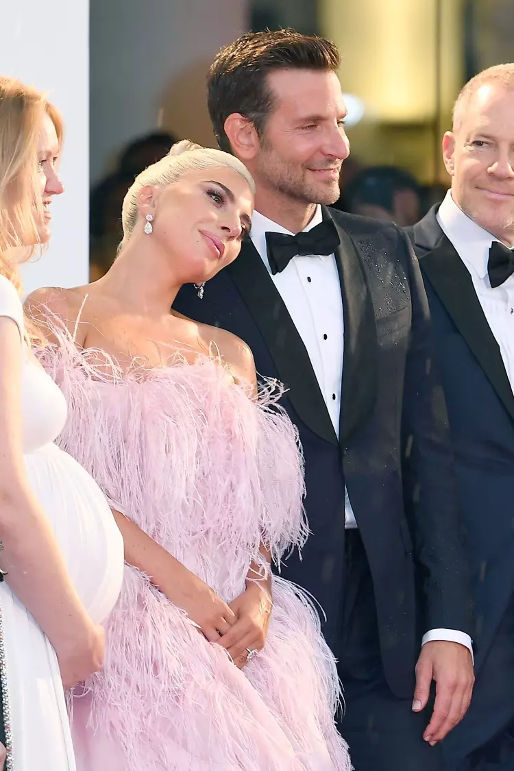 bradley cooper si lady gaga