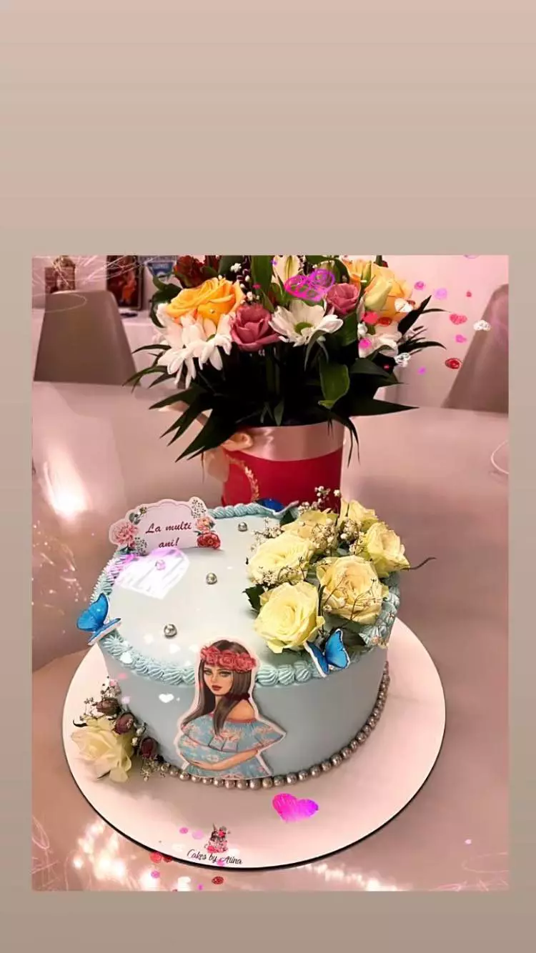 Reghe-cadoua-pentru-iubita-sa