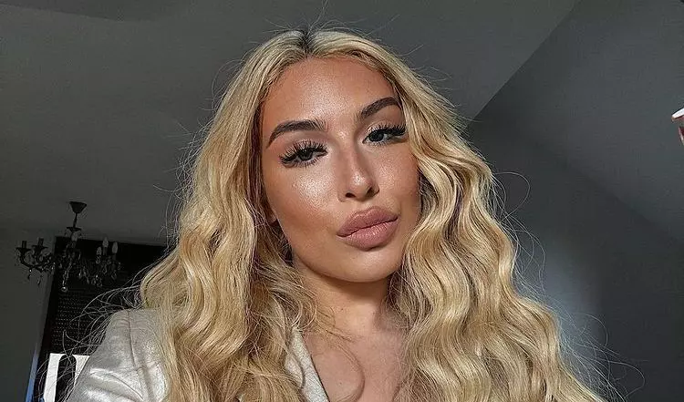 sarah-prodan-probleme-in-dragoste-ce-a-patit-fiica-anamariei-prodan-in-fosta-relatie_5_1_size24-1