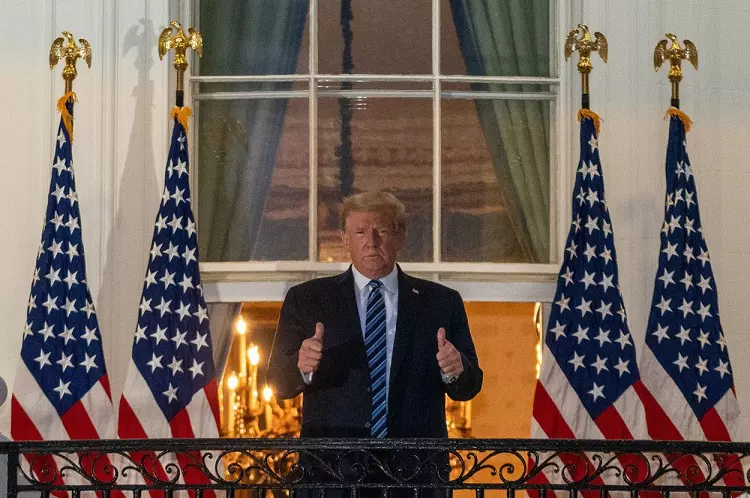 Trump Departs WRNMMC, Washington, District of Columbia, USA - 05 Oct 2020