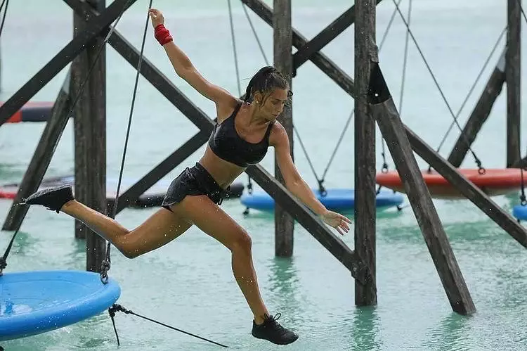 Problemele cu care Raluca Dumitru a rămas după Survivor România (2)