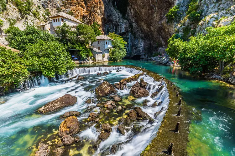 Blagaj, manastire, Bosnia si Hertegovina,