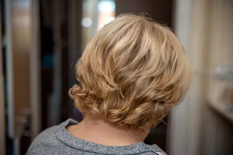Portrait,Of,A,Beautiful,Blonde,With,A,Short,Haircut,After