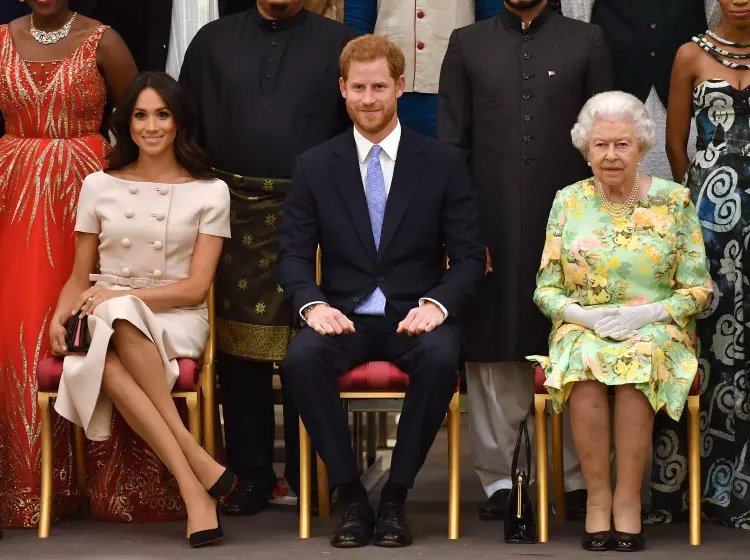 meghan markle, printul harry si regina elisabeta