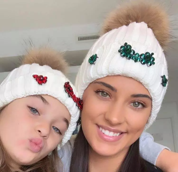 Antonia-si-familia-8