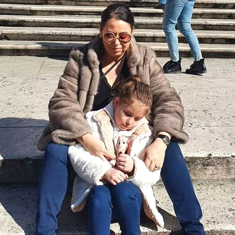 oanaromanelisei_88281148_496451004354519_6500801897544687338_n-1