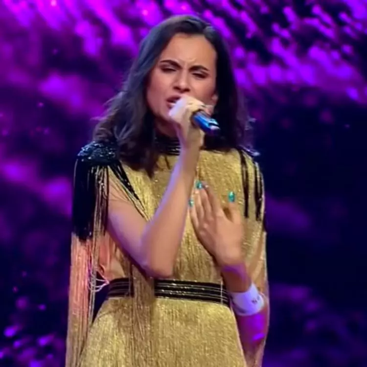 Fina-Angelei-Similea-a-făcut-senzație-la-X-Factor