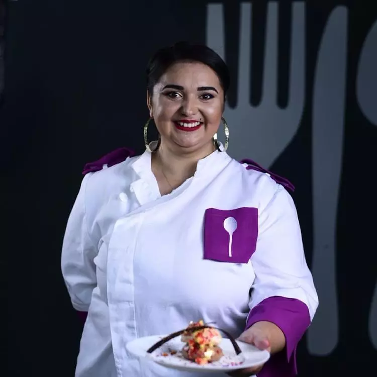 detalii-nestiute-din-copilaria-narcisei-birjaru-si-tainele-succesului-de-la-chefi-9