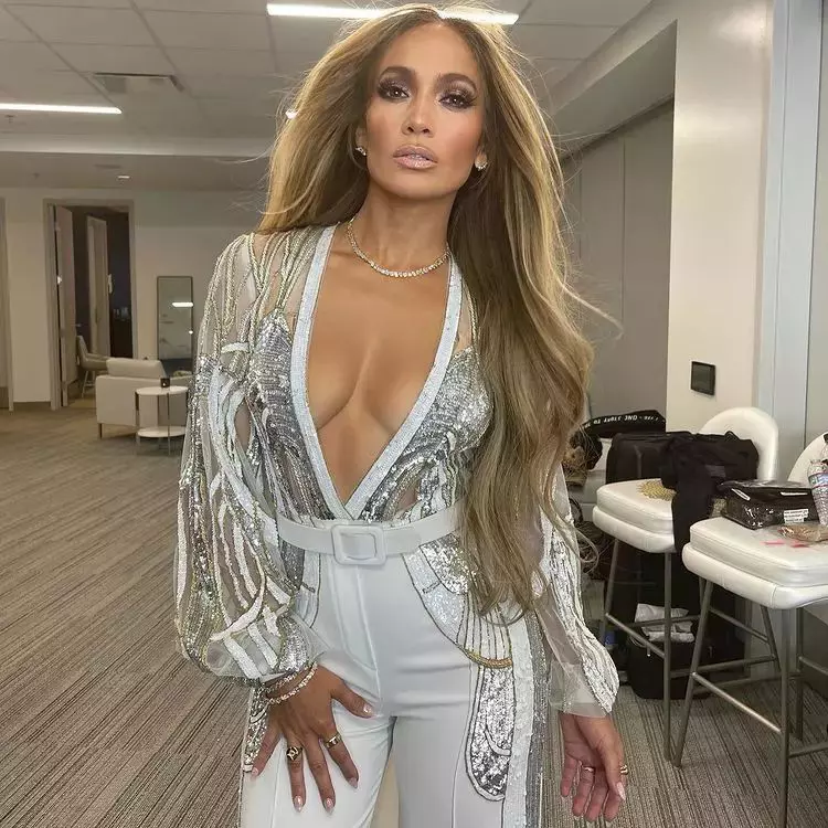 Jennifer-Lopez-celulita-10