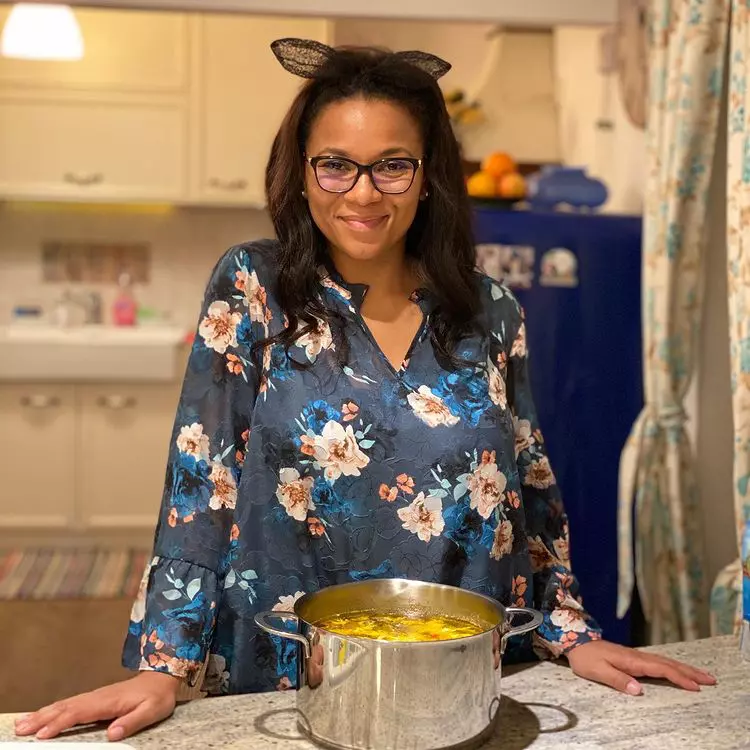 nadine-s-a-mutat-în-franța-cu-familia-2