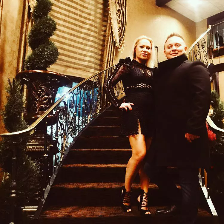 cristina-darha-uni-k-a-pierdut-doua-sarcini-1