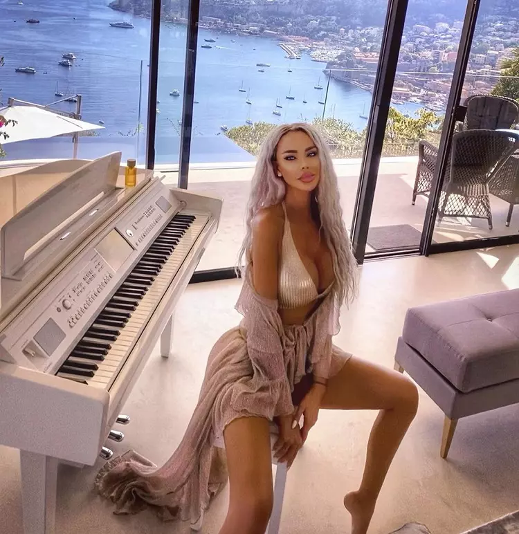 bianca dragusanu vacanta exotica
