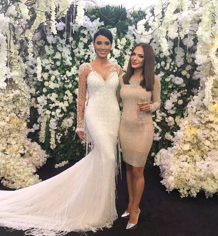 Andreea Antonescu a fost super sexy la nunta