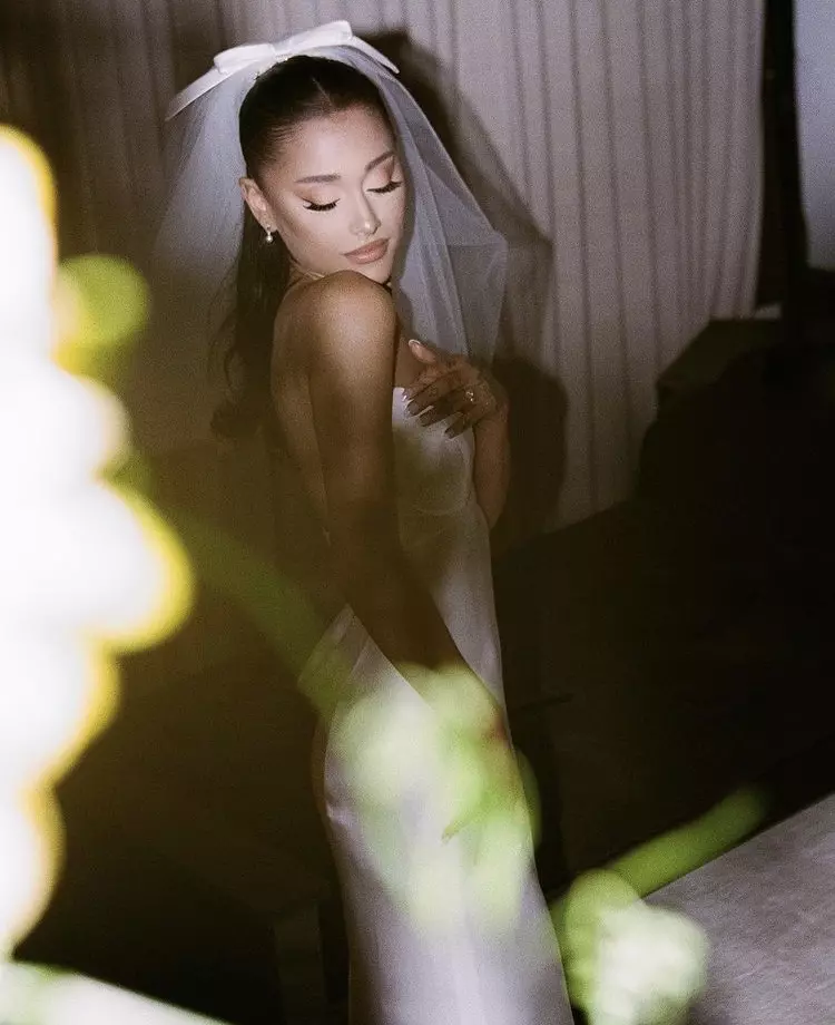 ariana-grande-1