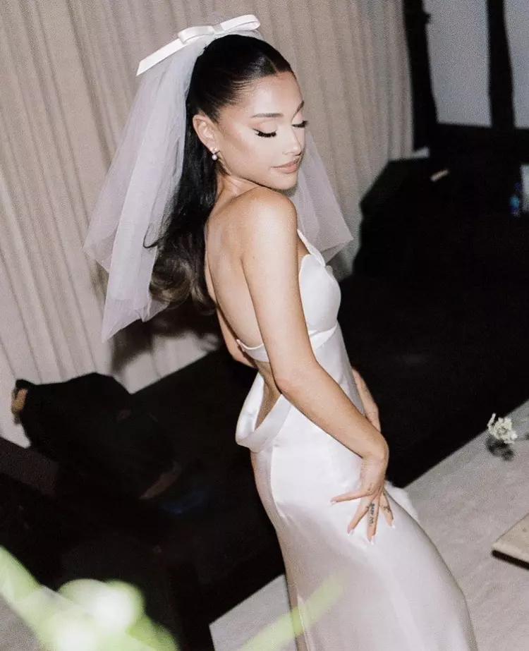 ariana-grande4