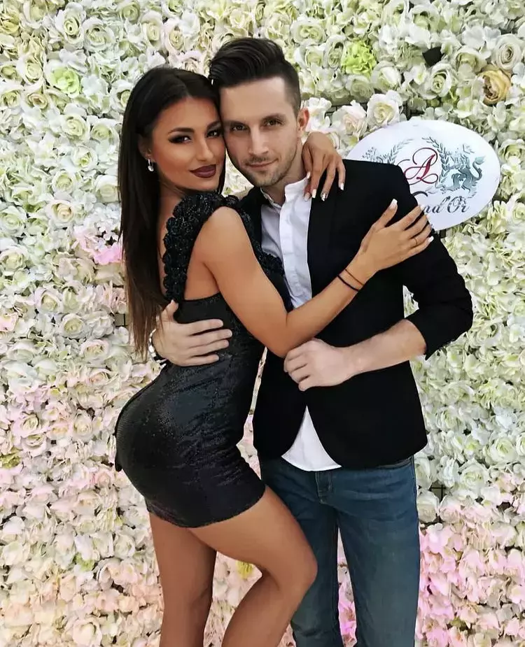 Elena-Marin-Survivor-ceruta-in-casatorie-9