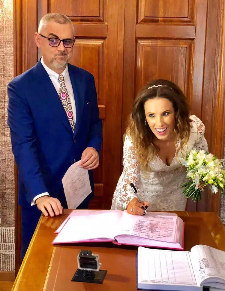 ionela-nastase-vlad-petreanu-8-ani-casnicie-imagini-nunta (11)