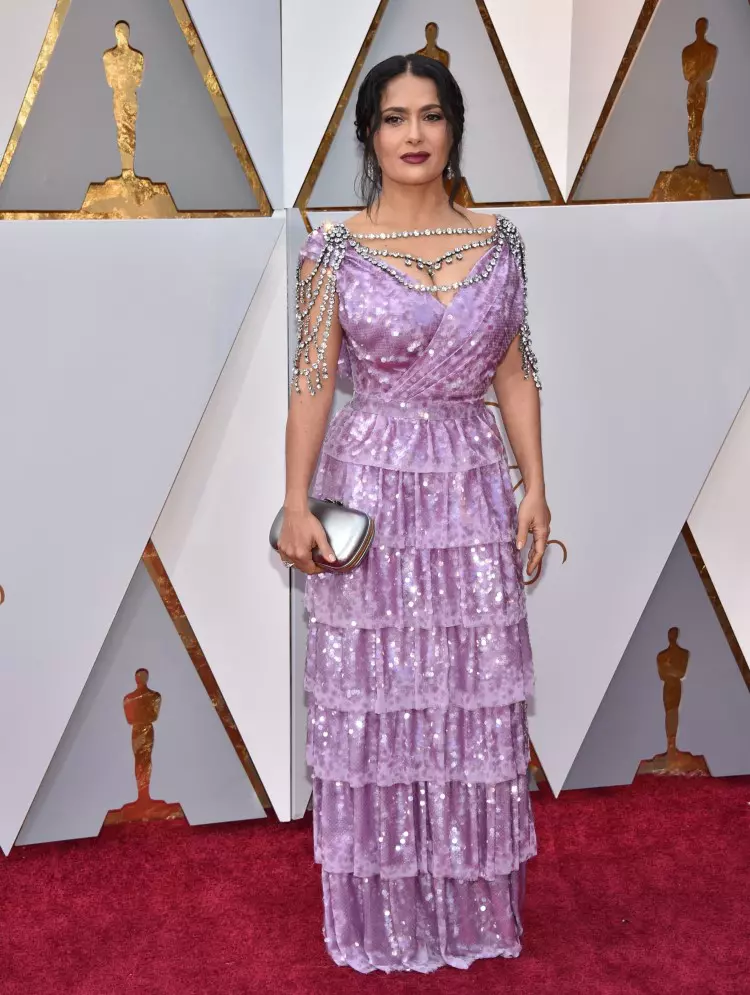 Salma Hayek tinuta neinspirata la Oscar 2018