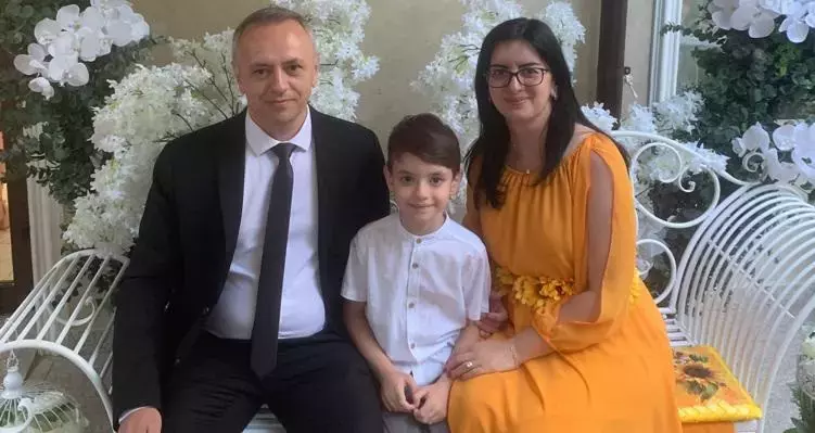 Rareș Prisăcariu parinti