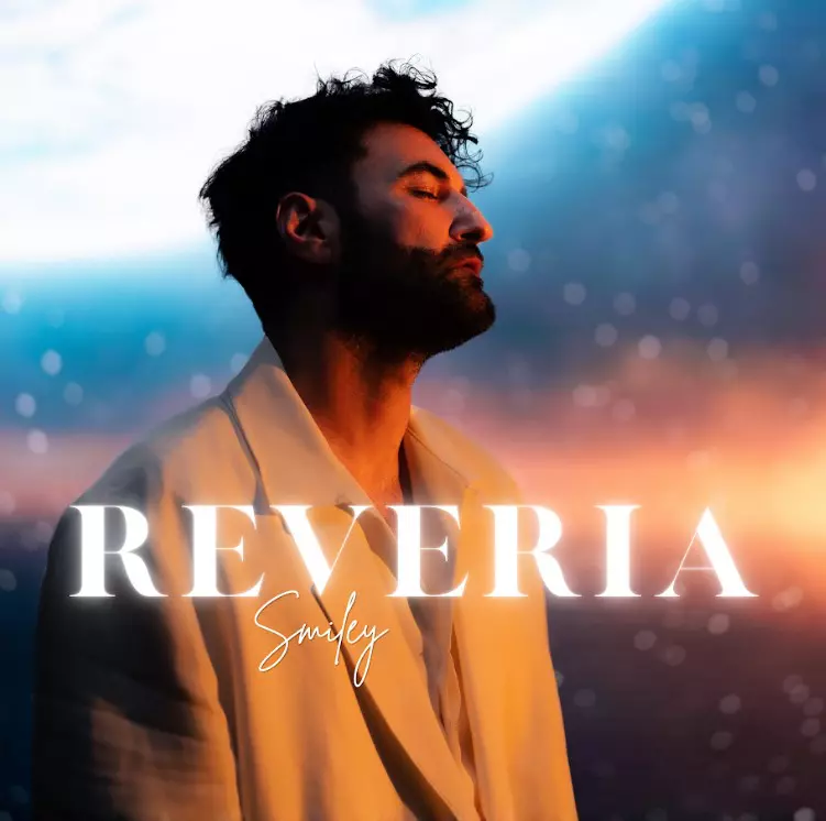 Smiley Reveria Artwork