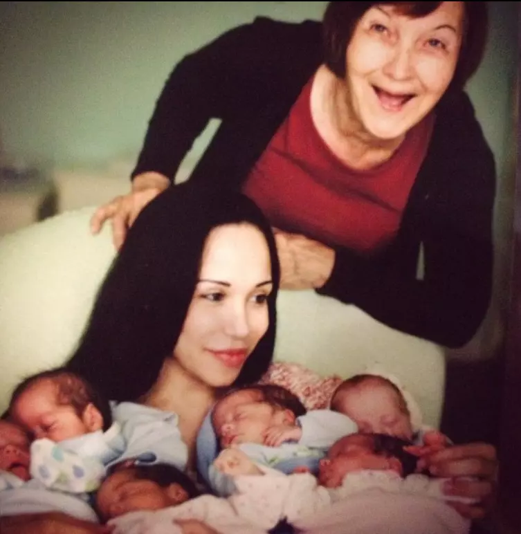 nadya-suleman-octupleti2