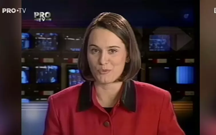 Andreea Esca, poze de colectie Pro TV (18)
