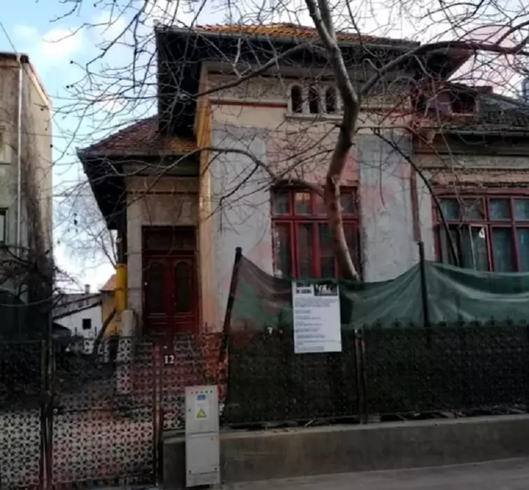 vila din caimatei