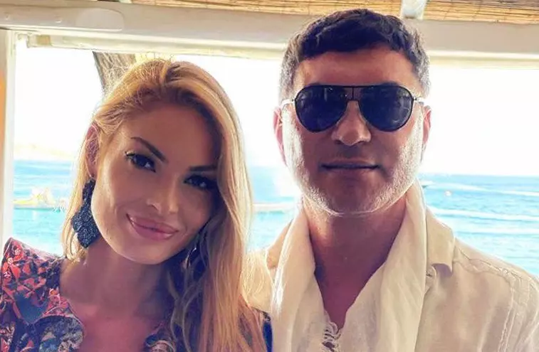 Ce tabieturi de cuplu au Valentina Pelinel și Cristi Borcea. "După ce se culcă copiii, rămânem noi doi"