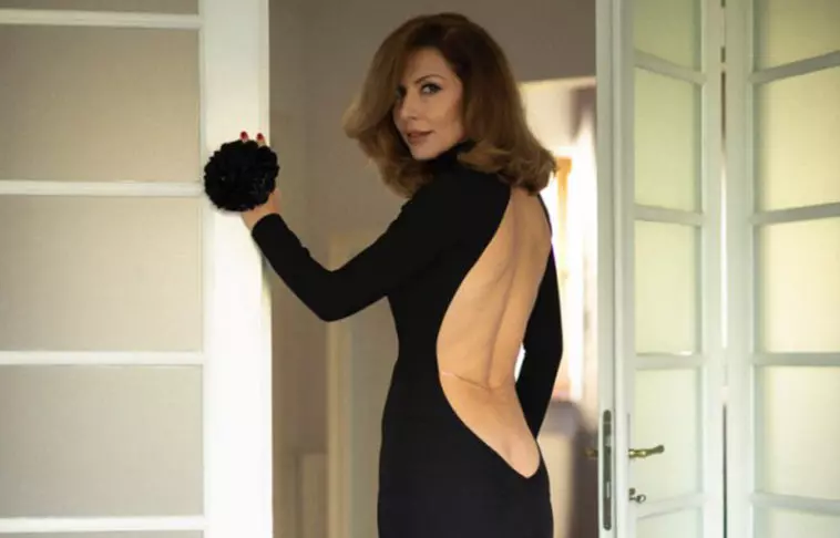 carmen-bruma-rochie-758x486