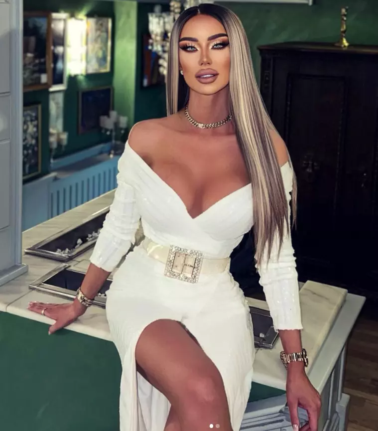 BIANCA DRAGUSANU VEDETA