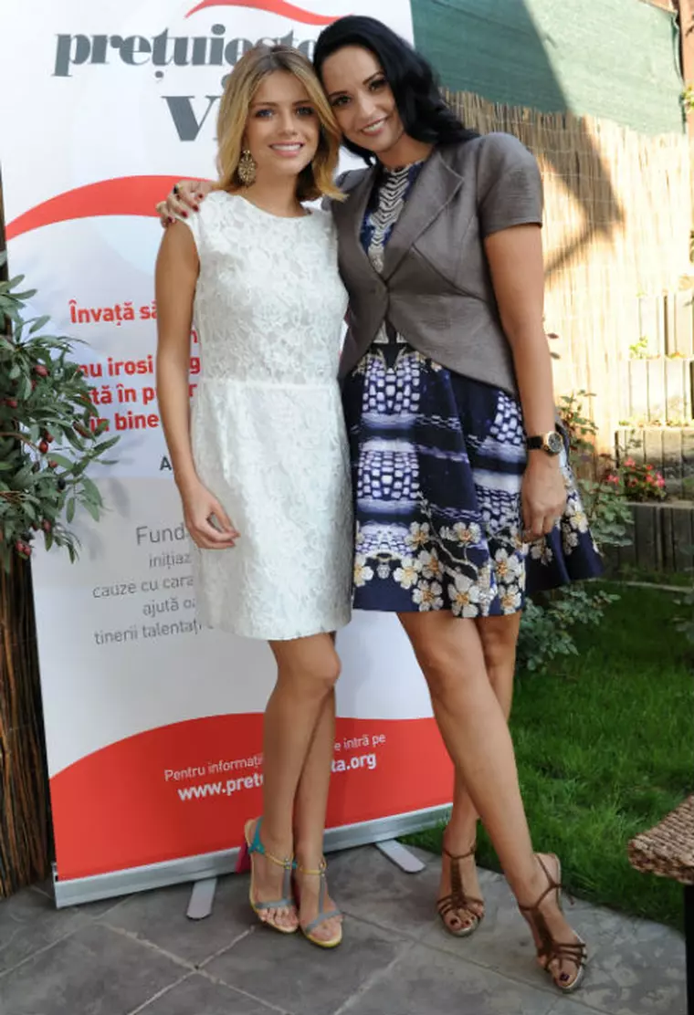Andreea Marin si Alexandra Dinu