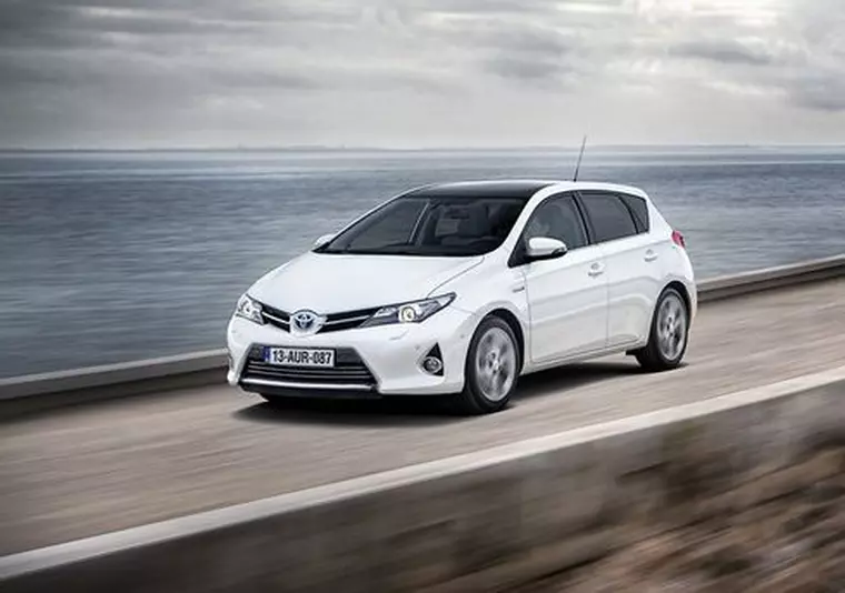 Noul Auris Hybrid_Exterior