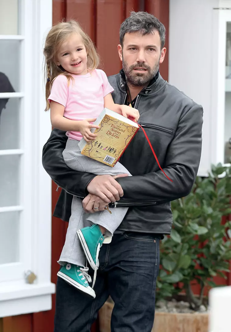 Ben Affleck Takes Seraphina To Breakfast