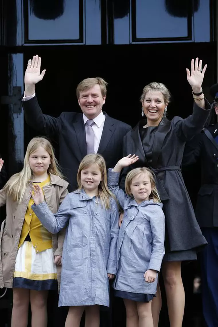 Princess Maxima, Prince Willen-Alexander and their three daughters at coronation rehearsals