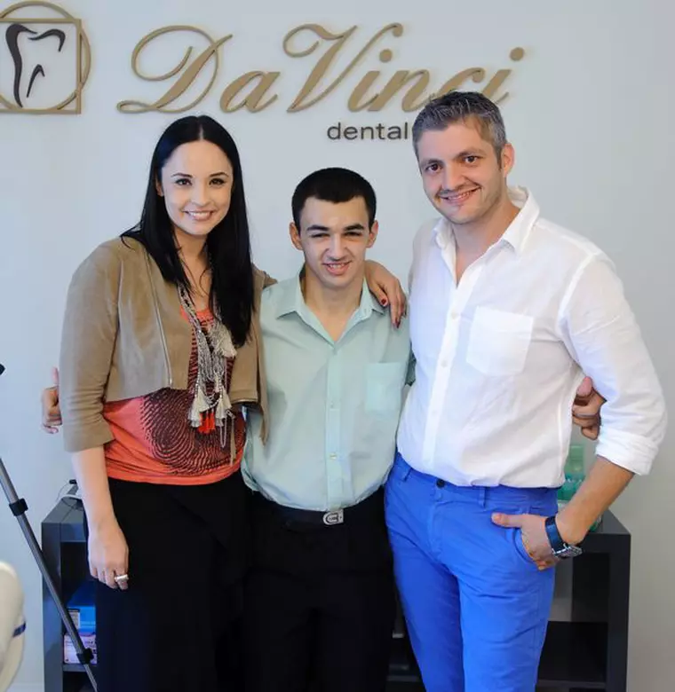 Dr Adrian Mina, Andreea Marin, Iulian 2