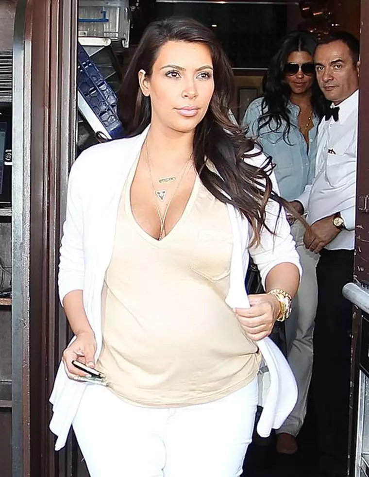 Kim Kardashian Out For Lunch At Il Pastaio