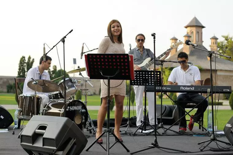 jazz si poezie la mogosoaia