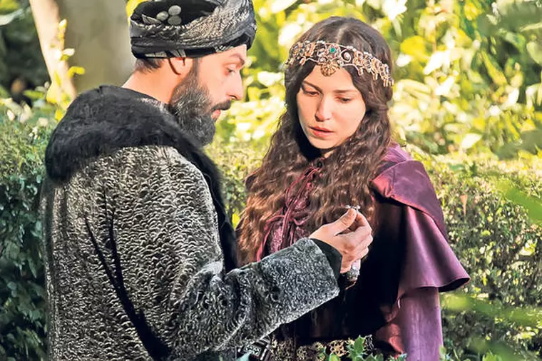 10-Pasa_Ibrahim_si_Sultana_Hatice_3b908117fc