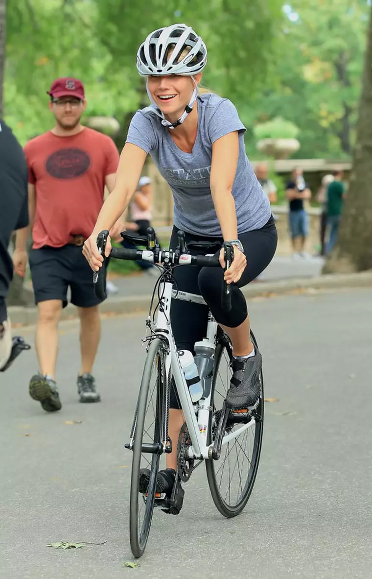 Gwyneth Paltrow and Mark Ruffalo On Set in NYC