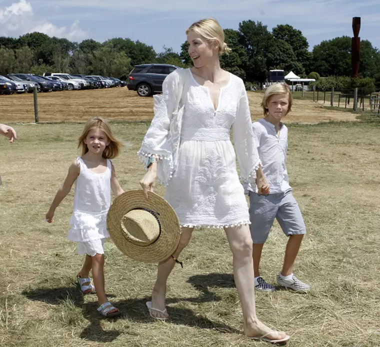 Kelly Rutherford Ordered To Give Back Her Children To Ex In Monaco **FILE PHOTOS**