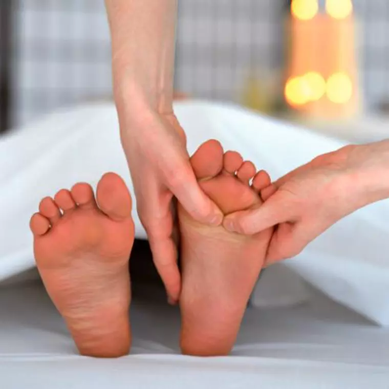 Ce este reflexoterapia – beneficii și contraindicații