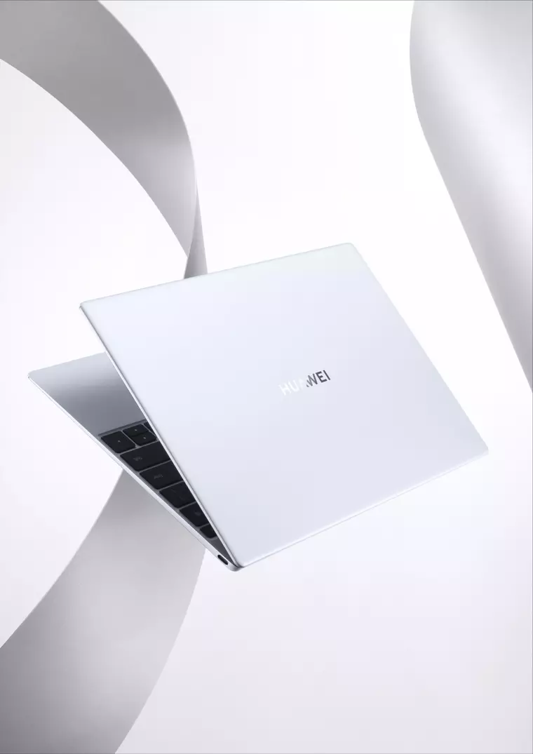 (P) HUAWEI MateBook: Un notebook de dimensiunile unei reviste, să îl iei cu tine peste tot